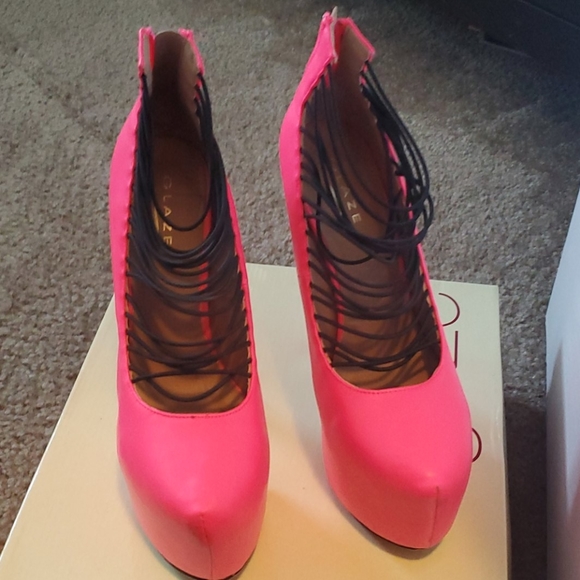 Glaze Shoes - Shoes